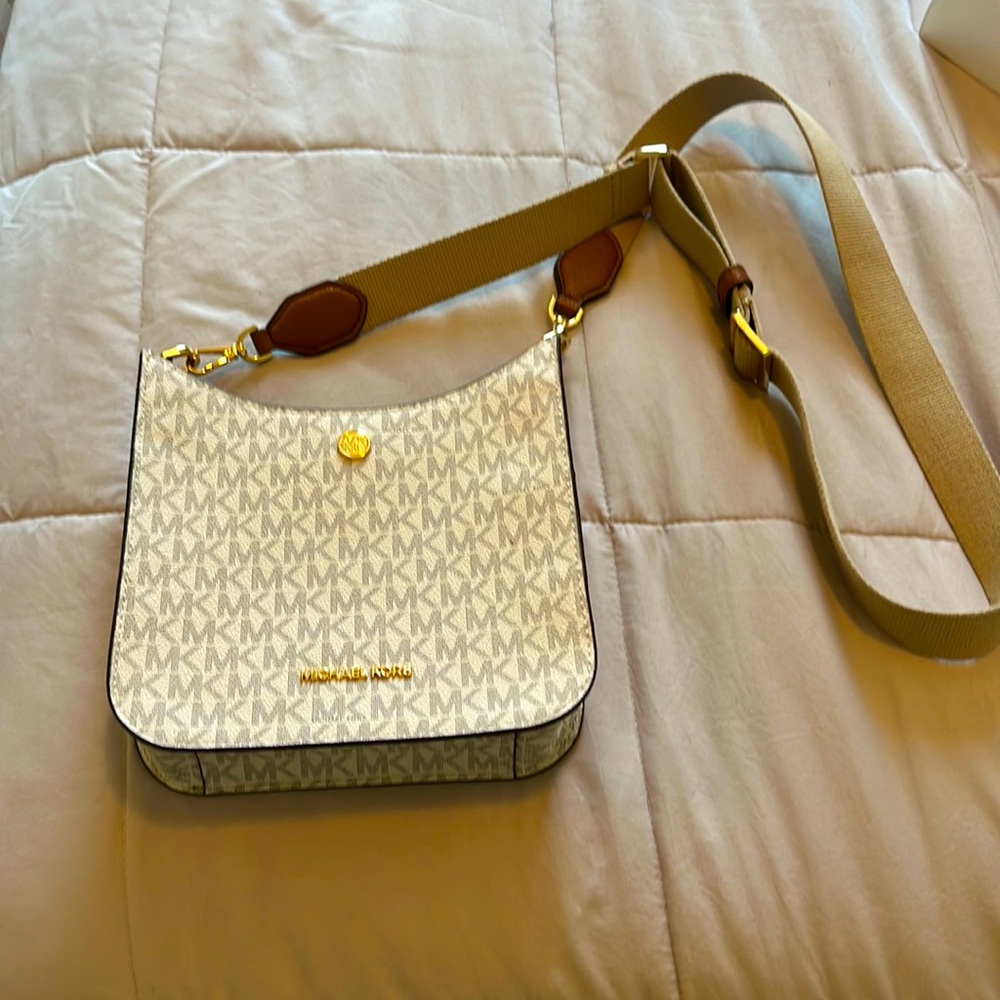 Michael kors bag